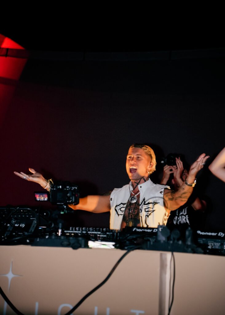 Starlight Festival Day 1 at the Pyramids photo 10