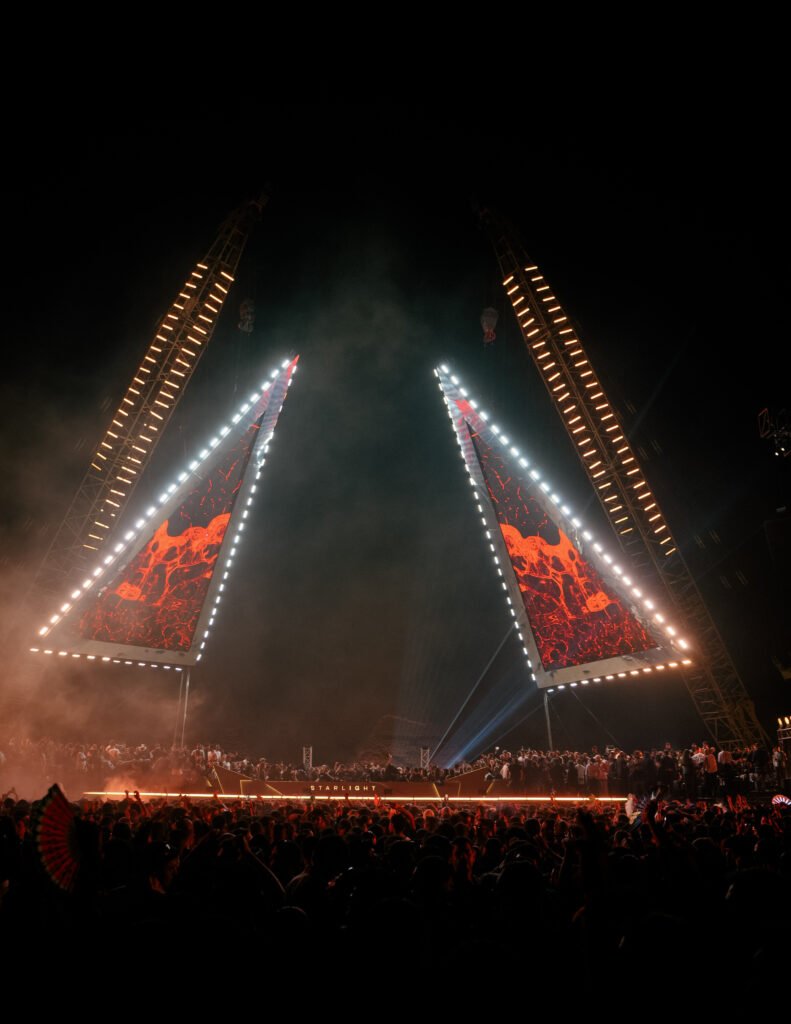 Starlight Festival Day 1 at the Pyramids photo 61